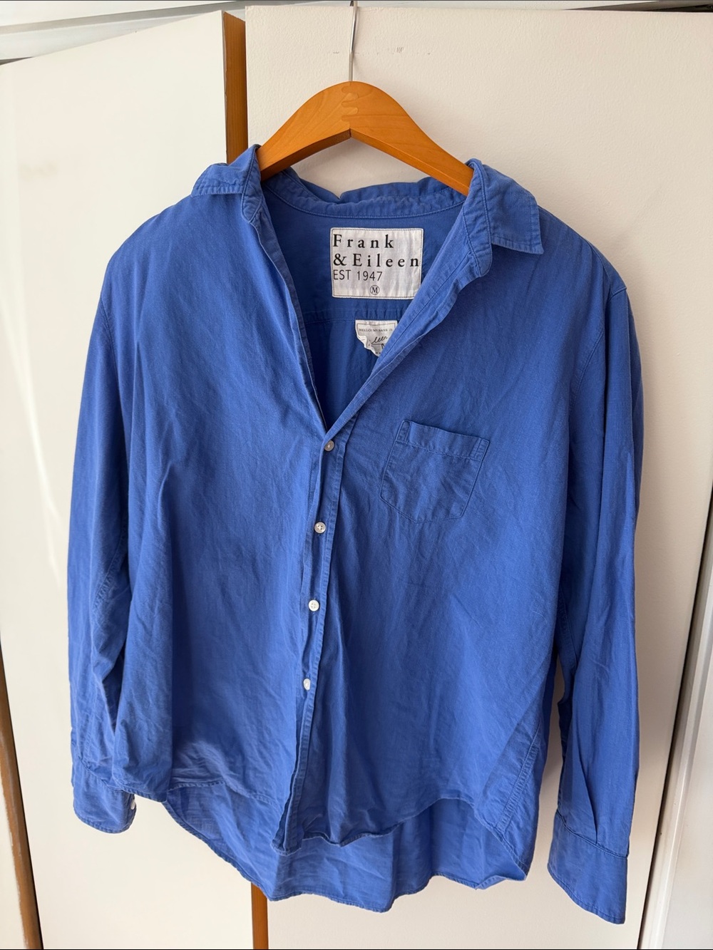 Frank & Eileen Blue Women's Button-Down Shirt